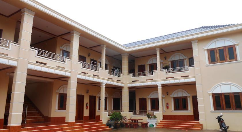 Гостевой дом Thipphonexay Guesthouse