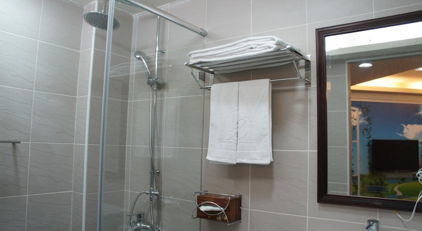 Отель Shun Yi Business Hotel