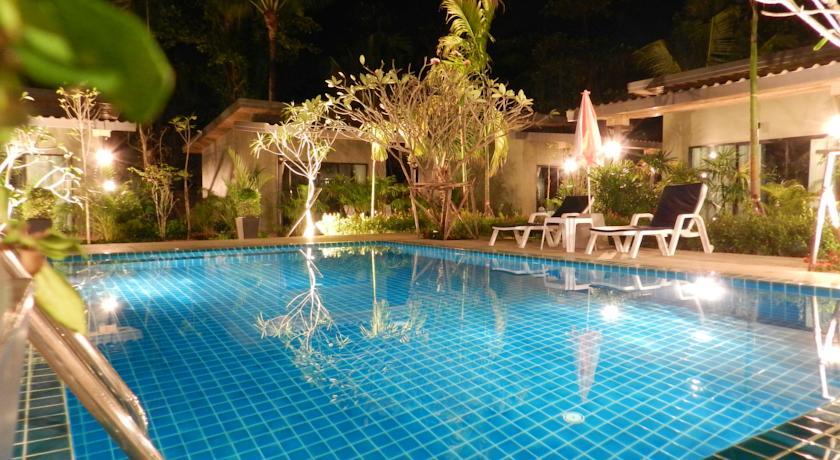Отель Loft Garden Villa @ Bangsak