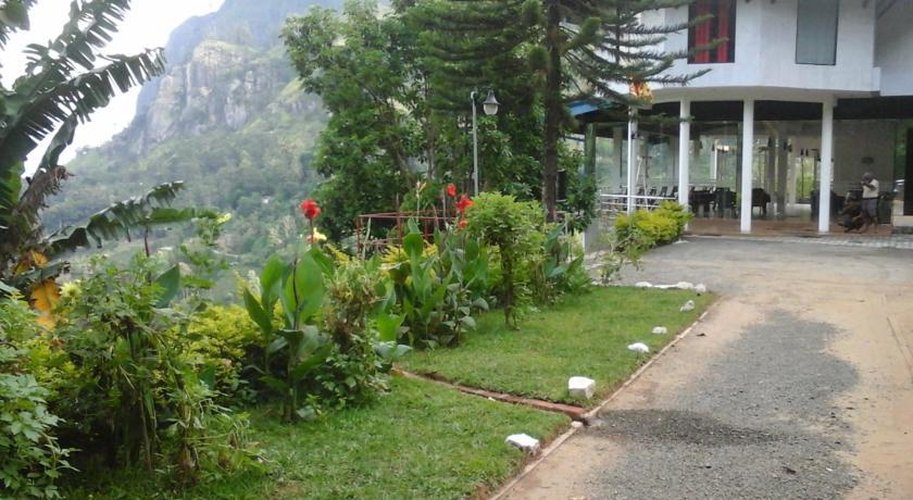 Отель Ella's Edge Resort