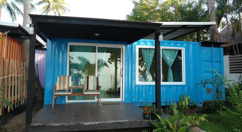 Хостел Think & Retro Cafe Lipa Noi Samui