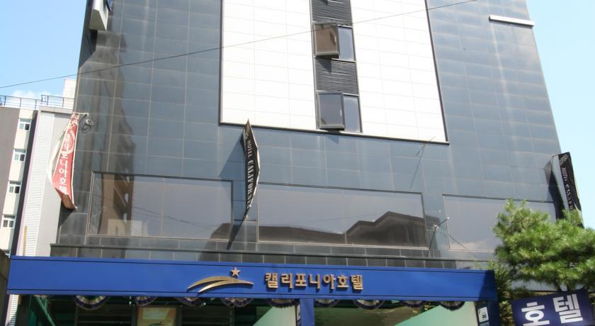 Отель California Hotel