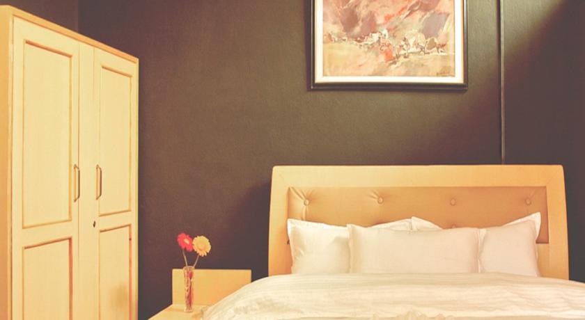 Shangri-la Boutique Hotel