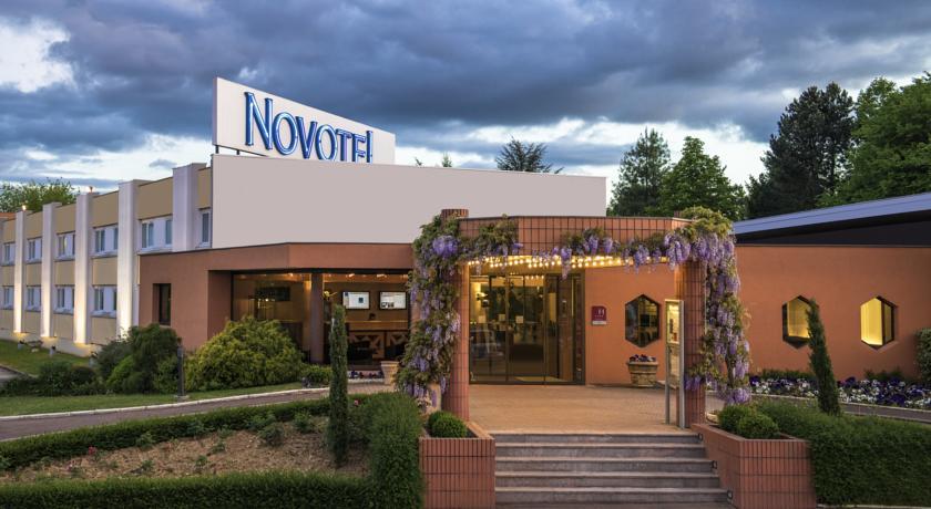 Отель Novotel Macon Nord