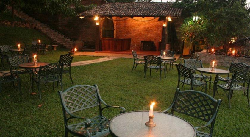 Отель Niroga Ayurveda Resort (pvt) Ltd