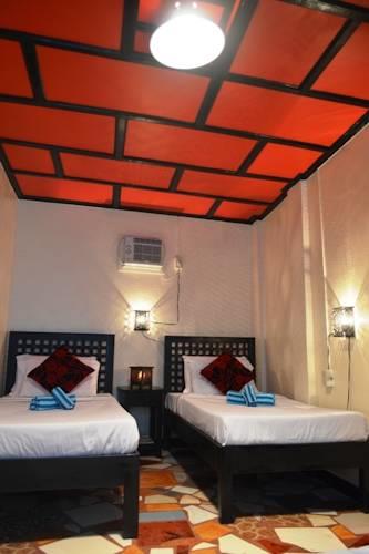 Мини-отель The Mediterranean House Restaurant & Hotel