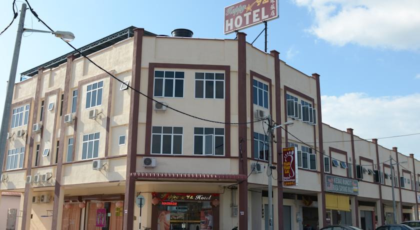 Отель Happy 92 Hotel Sitiawan