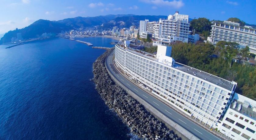 Отель Hotel Resorpia Atami