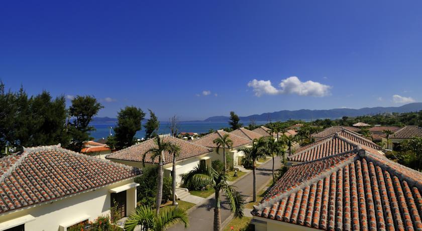 Отель Fusaki Resort Village