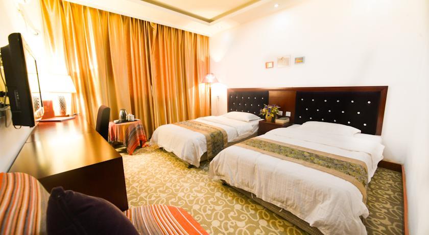 Хостел Jiu Zhai Ren Jia Young Hostel