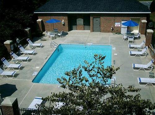 Отель Holiday Inn Express Hotel & Suites Raleigh North - Wake Forest