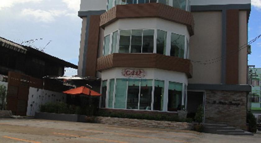 Le Lerts Living Hotel