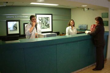 Отель Hampton Inn Uniontown