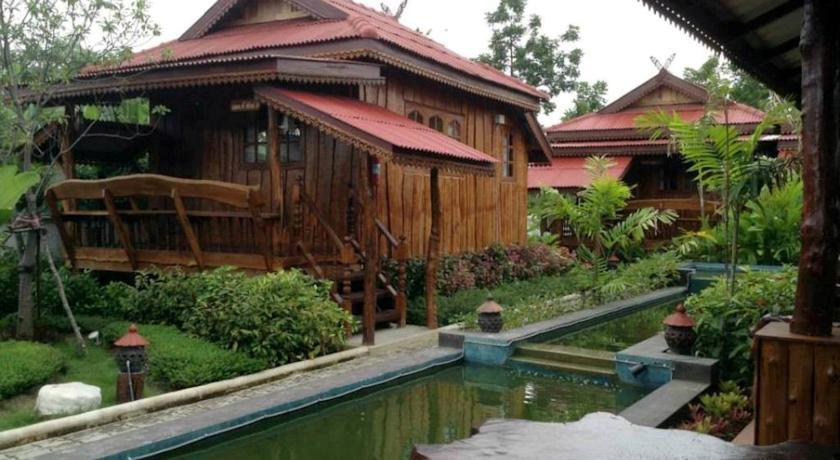 Dangky Resort