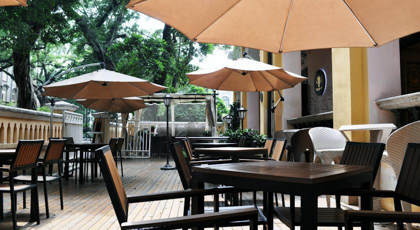 Weston Hotel