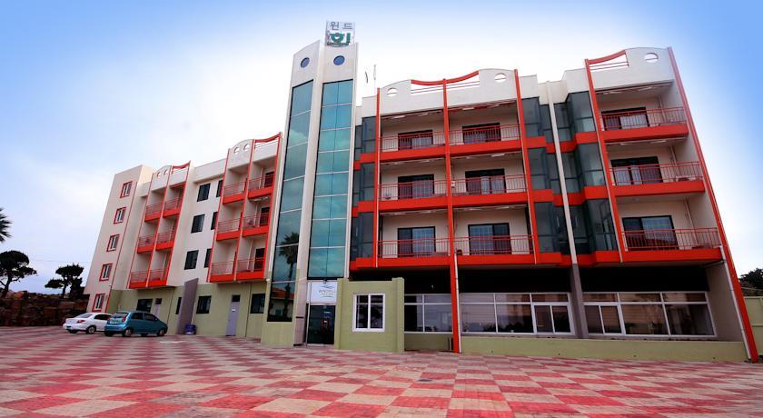 Windhill Hotel & Resort