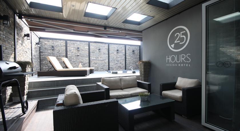 Hotel 25