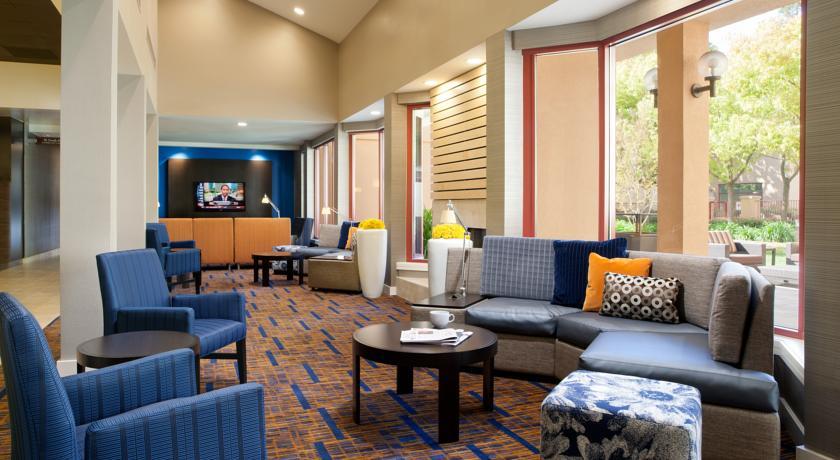 Отель Courtyard San Jose Airport