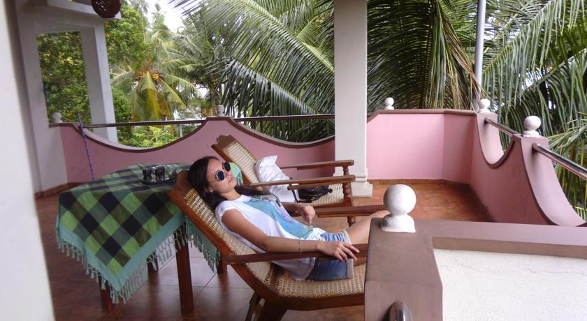 Jaya inn