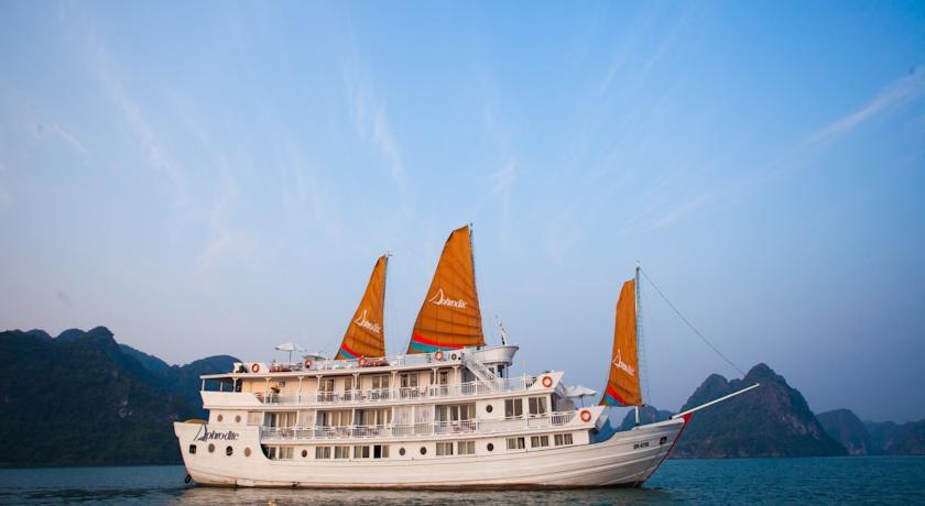 Aphrodite Cruise