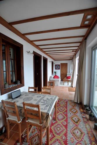 Ionia House