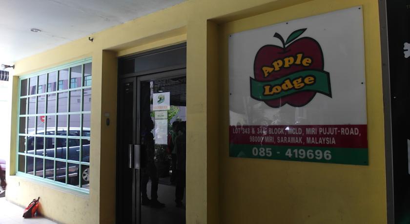 Отель Apple Lodge (Miri)