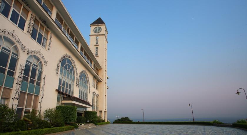 Отель The Fountain Resort