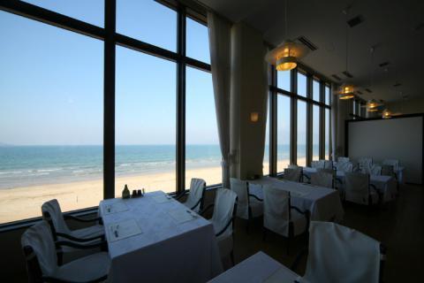 Отель Niji-no-Matsubara Hotel