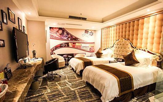 Отель Yijia Hotel Xichang