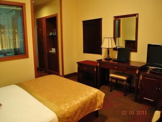 Отель Lanzhou Hualian Hotel