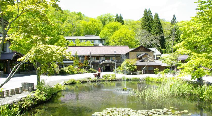 Отель Tsuta Onsen