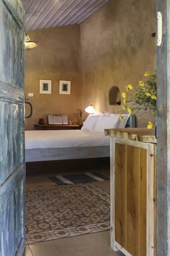 Мини-отель Hemdatya B&B