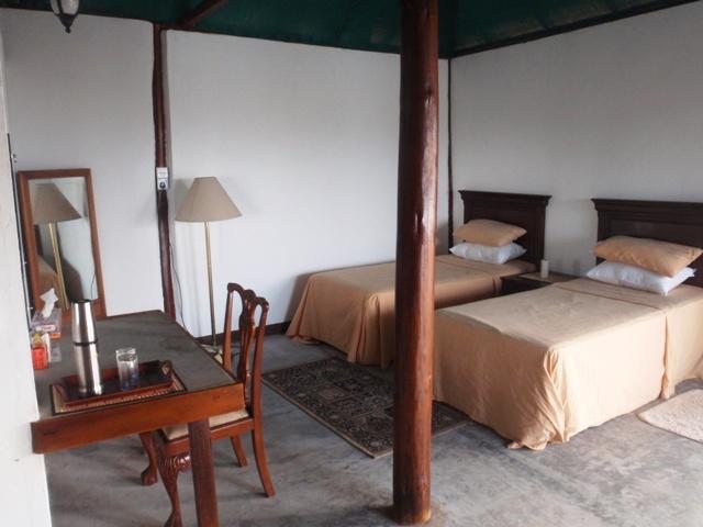 Отель Baywatch Eco Resort - Kalpitiya