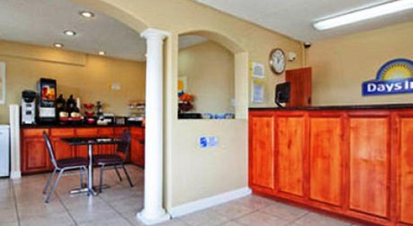 Отель Days Inn Turlock