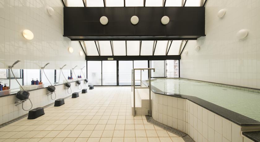 Отель Capsule Hotel The Inn