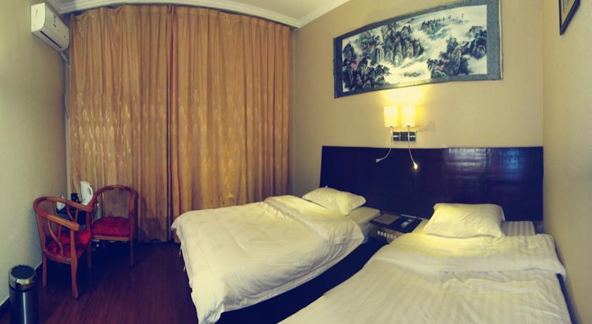 Отель Wuyishan City Chun Hui Traders Hotel