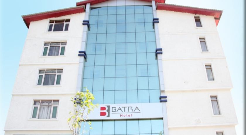 Отель Batra Hotel