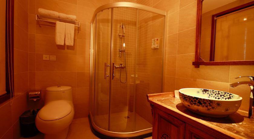 Отель Yijia Hotel Du Jiang Yan Xin Ma Road Branch