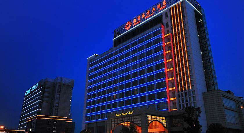Отель Traders Oriental Hotel