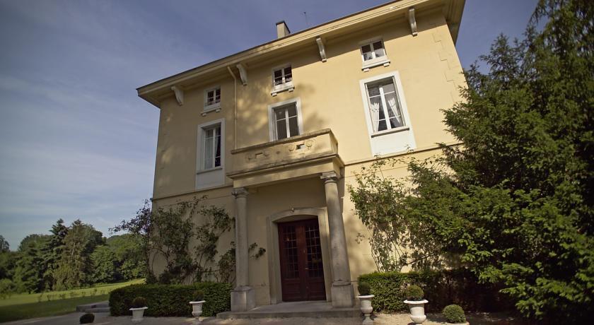 Отель Domaine des Séquoias