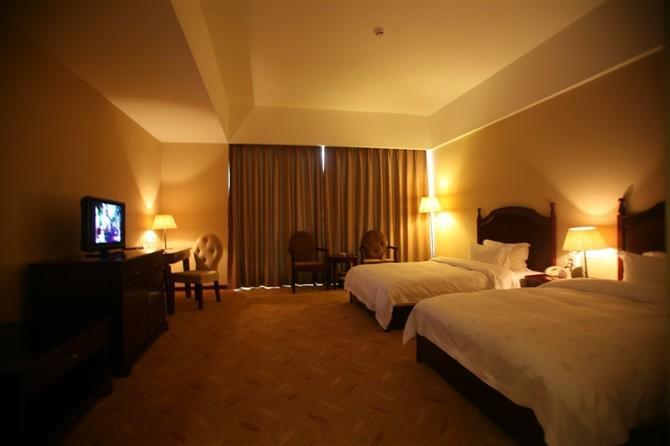 Отель Pu'er Jingland Hotel