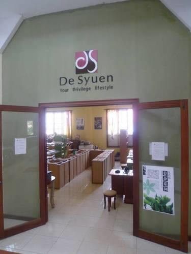 Отель Dan Savanh Hotel