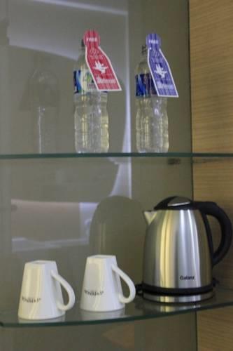 Business Hotel Tomang