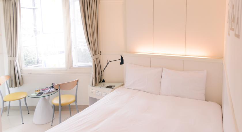 Отель Kiwi Express Hotel - Zhong Zheng Branch