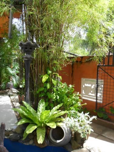 Отель Golden Lodge