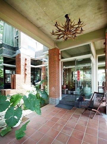Ming Shan Villa