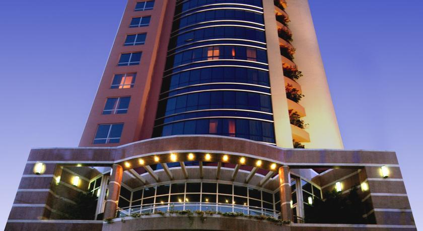 Отель Holiday Inn Santa Fe