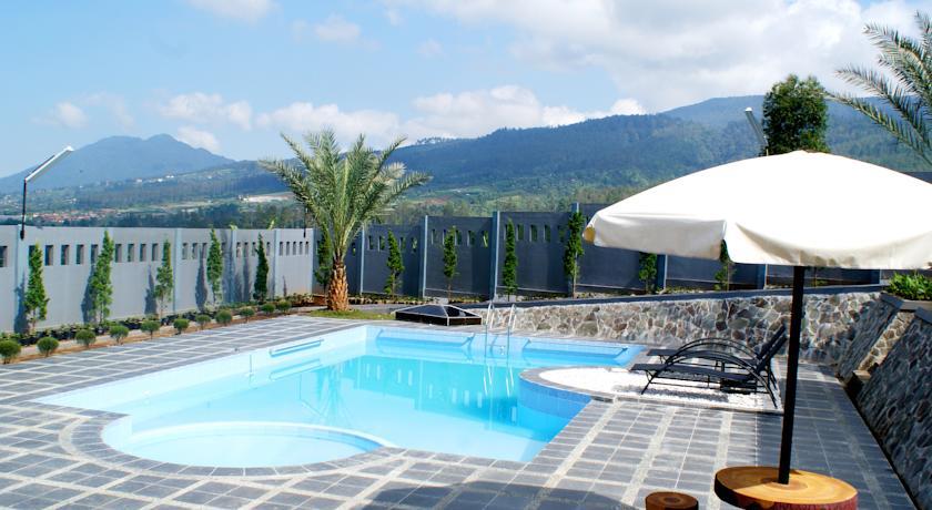 Отель Osmond Villa Resort