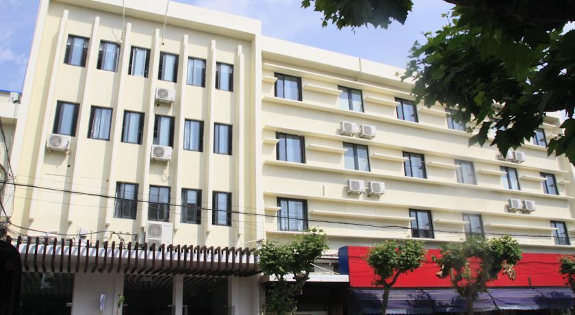 Отель Encore Hotel