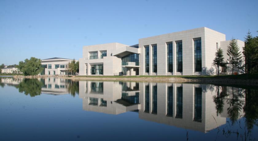 Отель Jilin South Lake Hotel
